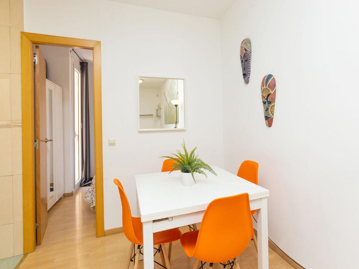 Apartment Eixample Dret Sagrada Familia By Interhome Barcelona Exterior photo